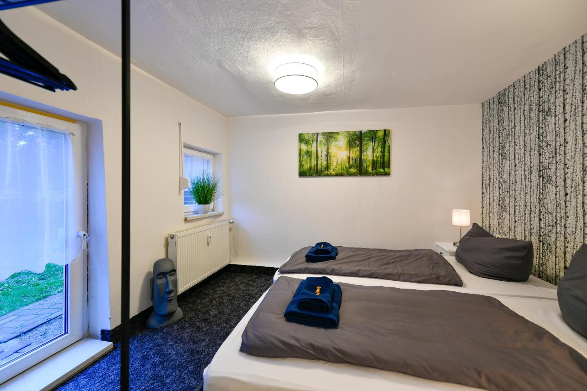Grosses Spree Apartment, 3 Schlafzimmer Bis 10 Personen, 4X Kfz Parkplatz, Terrasse, Waschtrockner, Wlan, Netflix كوتبوس المظهر الخارجي الصورة